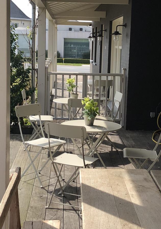 Bed and Breakfast Morris Coffee&Crafts Ruddervoorde Exterior foto